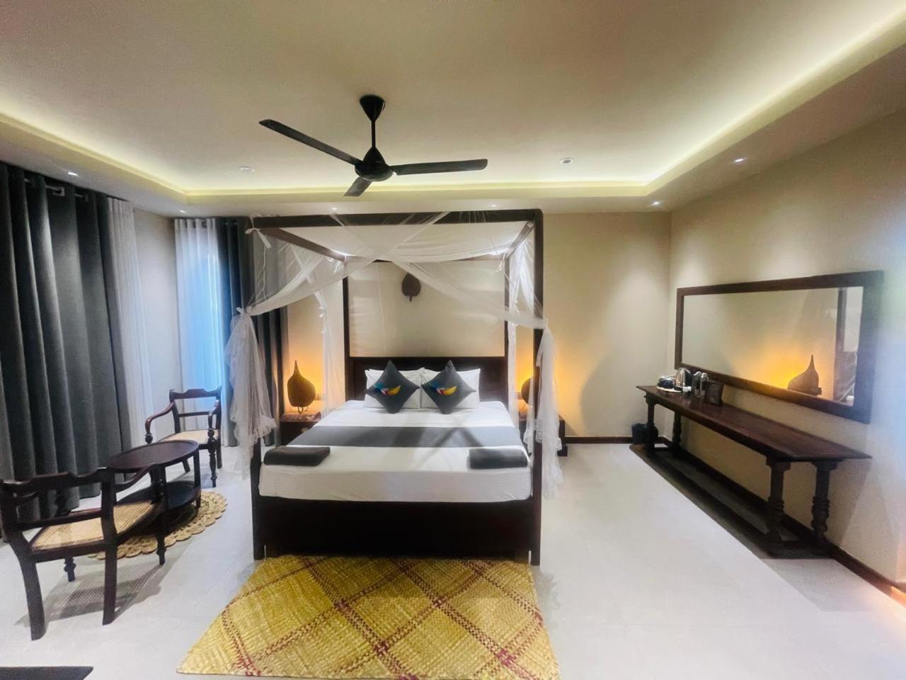 Bohemian Nest Otel Negombo Dış mekan fotoğraf
