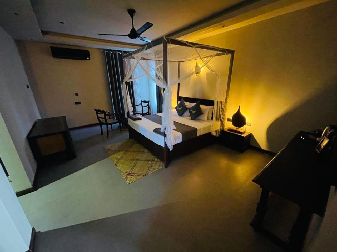Bohemian Nest Otel Negombo Dış mekan fotoğraf