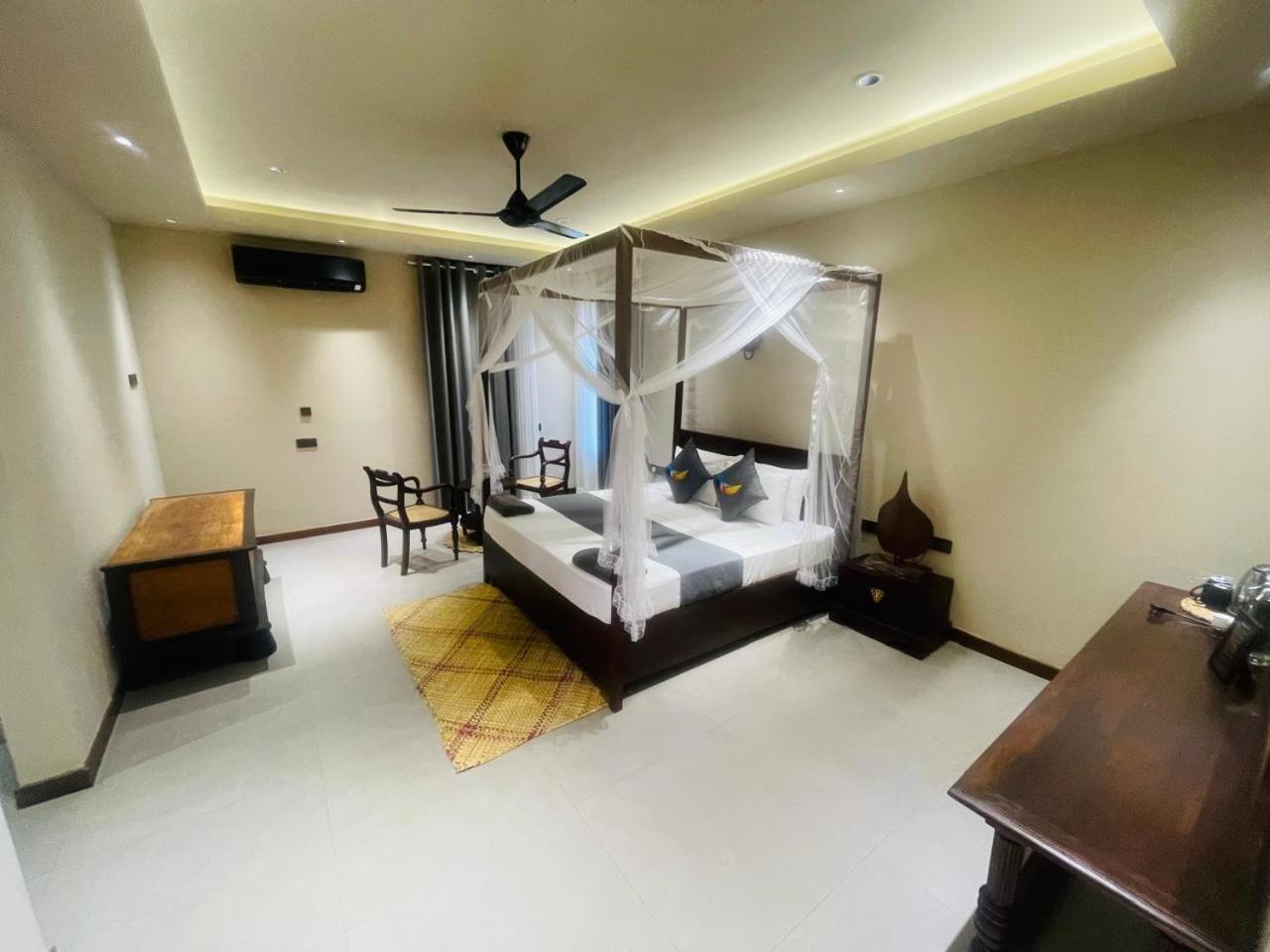 Bohemian Nest Otel Negombo Dış mekan fotoğraf